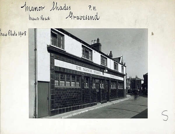 Photograph of Manor Shades PH, Gravesend, Kent
