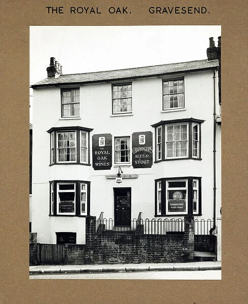Photograph of Royal Oak PH, Gravesend, Kent