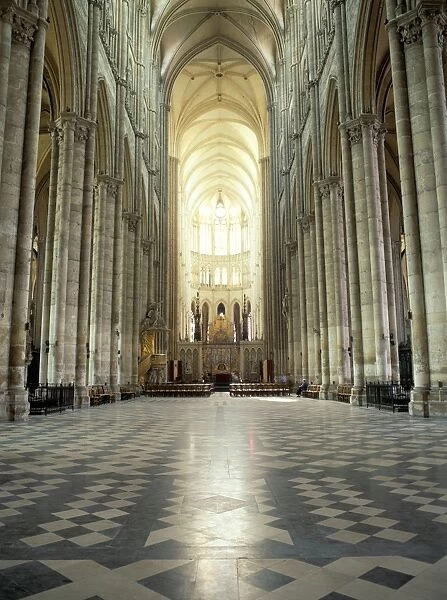 Interior of Amiens cathedral, Amiens, UNESCO World Heritage Site, Nord, France, Europe