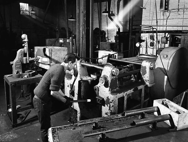 The process of forging heads at the Edgar Allen Steel Foundry, Sheffield, South Yorkshire, 1962