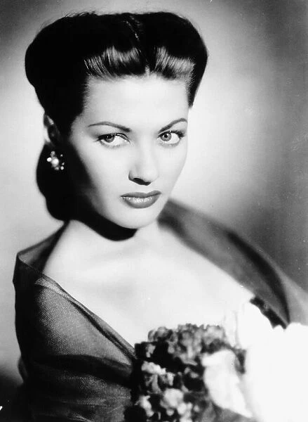 Yvonne De Carlo Canadian actress 1949