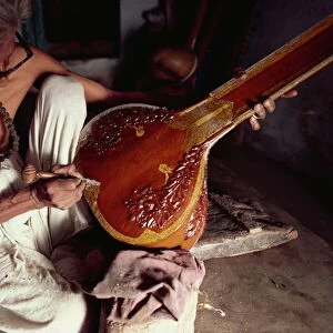 Sitar maker, Varanasi, Uttar Pradesh state, India, Asia